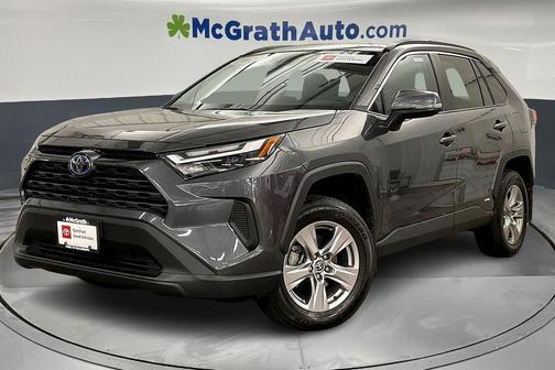 2022 Toyota RAV4 Hybrid XLE