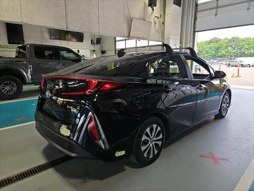 2022 Toyota Prius Prime XLE