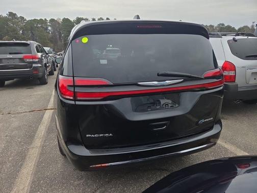2021 Chrysler Pacifica Hybrid Limited