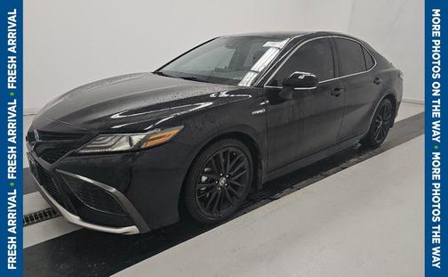 Midnight Black Metallic 2021 Toyota Camry XSE