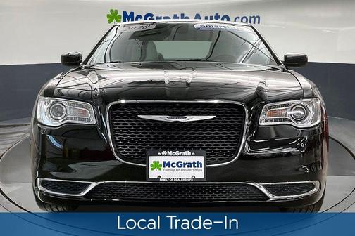 2020 Chrysler 300 Touring