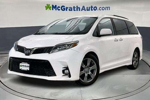 2019 Toyota Sienna SE