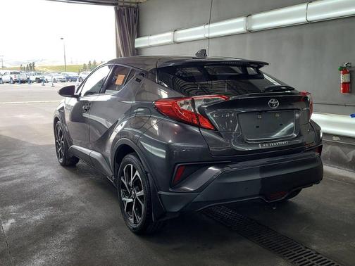 Magnetic Gray Metallic 2019 Toyota C-HR XLE