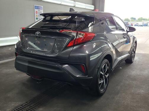 Magnetic Gray Metallic 2019 Toyota C-HR XLE