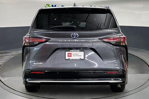 Magnetic Gray Metallic 2025 Toyota Sienna Platinum