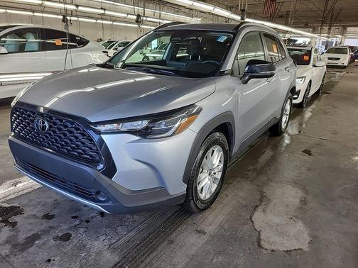 2025 Toyota Corolla Cross LE