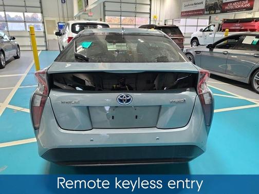 2017 Toyota Prius Three