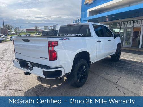 Summit White 2023 Chevrolet Silverado 1500 Custom