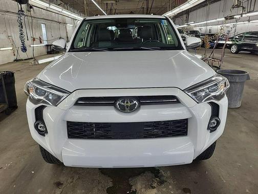 2024 Toyota 4Runner SR5 Premium