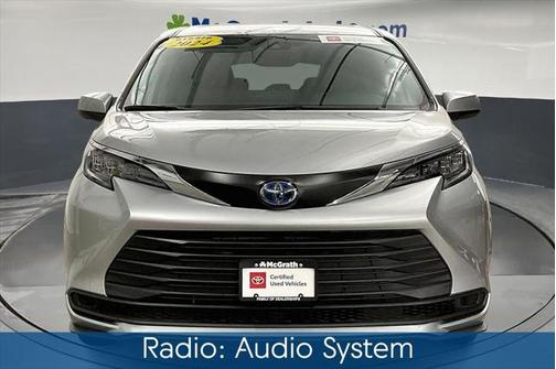 2024 Toyota Sienna LE