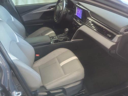 Underground 2025 Toyota Camry SE
