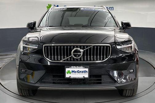 Black 2023 Volvo XC40 B5 Plus Bright Theme