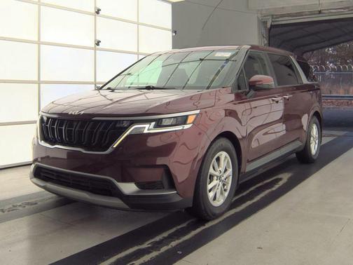 2022 Kia Carnival LXS