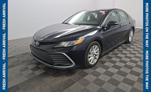 Aqua 2021 Toyota Camry LE