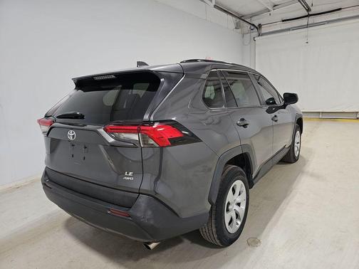 Magnetic Gray Metallic 2020 Toyota RAV4 LE