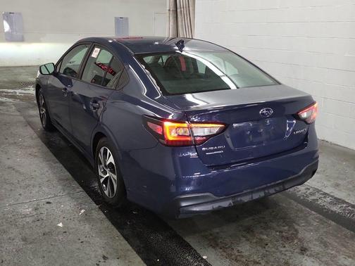 2023 Subaru Legacy Premium