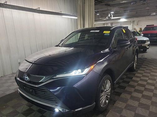 Brown 2023 Toyota Venza XLE