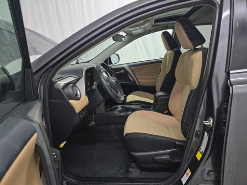 Magnetic Gray Metallic 2018 Toyota RAV4 XLE