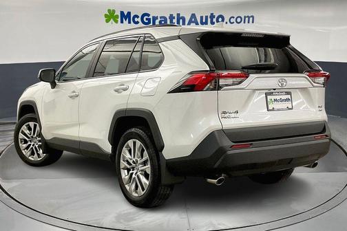 2025 Toyota RAV4 XLE Premium