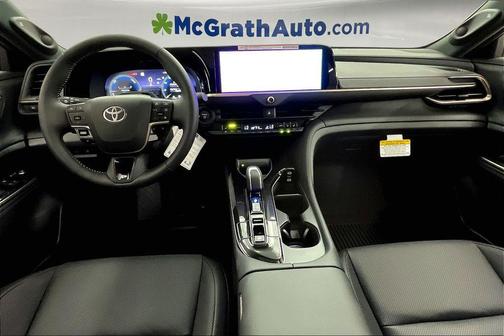 2026 Toyota Crown Platinum