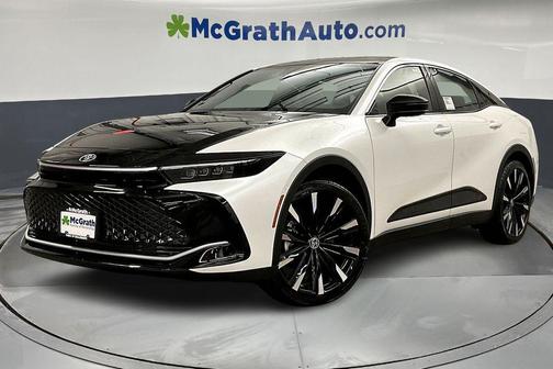 2026 Toyota Crown Platinum