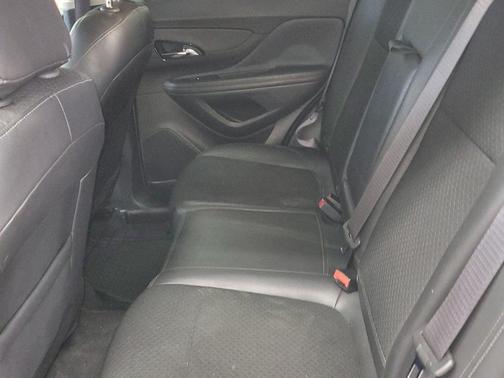 Summit White 2017 Buick Encore Preferred II