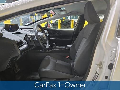 2024 Toyota Prius LE