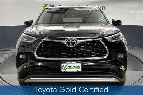 2022 Toyota Highlander Platinum