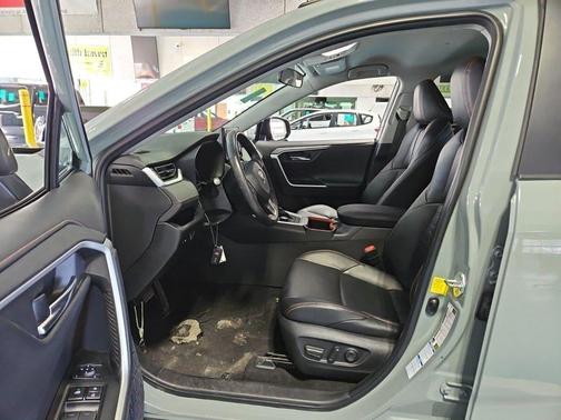 2022 Toyota RAV4 Adventure