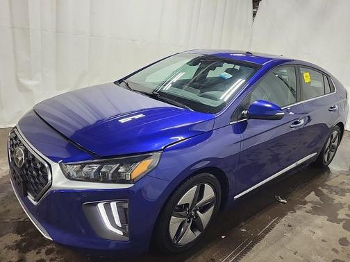 2022 Hyundai IONIQ Hybrid Limited