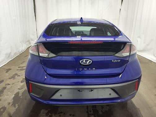 2022 Hyundai IONIQ Hybrid Limited
