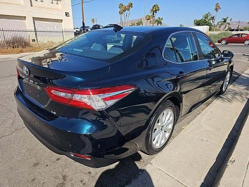 2019 Toyota Camry LE