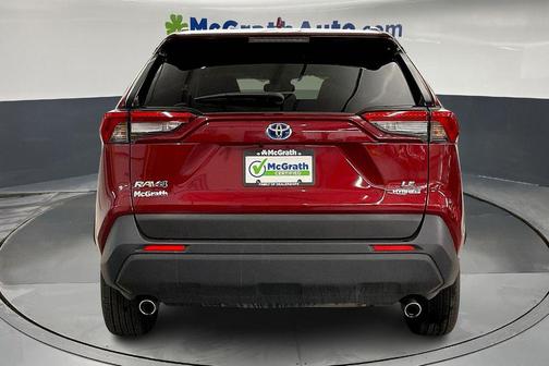 2022 Toyota RAV4 Hybrid LE