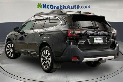 Crystal Black Silica 2023 Subaru Outback Touring XT
