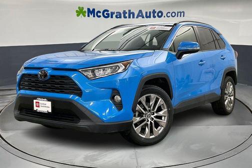 2020 Toyota RAV4 XLE Premium