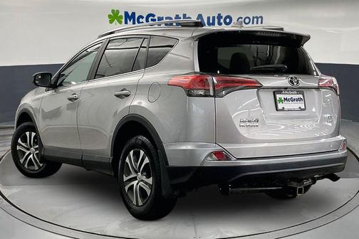 Silver Sky Metallic 2017 Toyota RAV4 LE