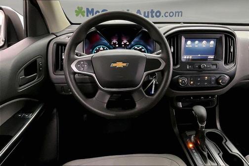Summit White 2022 Chevrolet Colorado WT