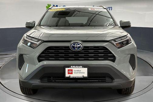2022 Toyota RAV4 Hybrid XLE