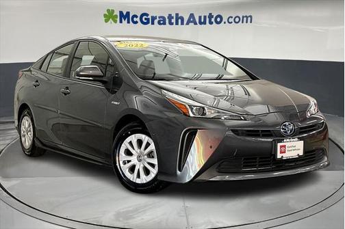 2022 Toyota Prius LE