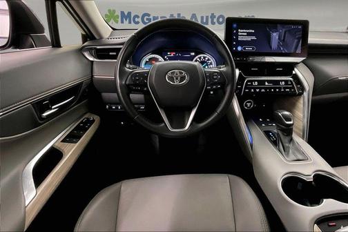 Coastal Gray 2023 Toyota Venza XLE