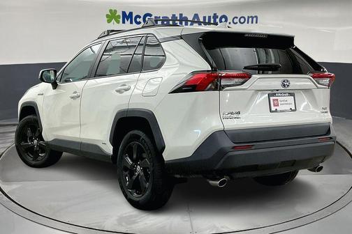 2021 Toyota RAV4 Hybrid XLE Premium