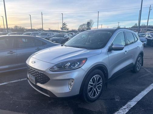 2020 Ford Escape SEL