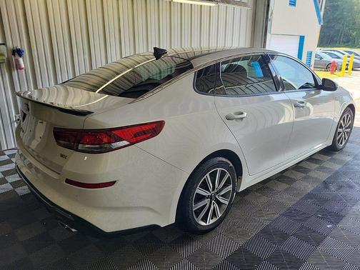 2020 Kia Optima EX