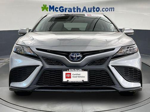 Celestial Silver Metallic 2023 Toyota Camry SE