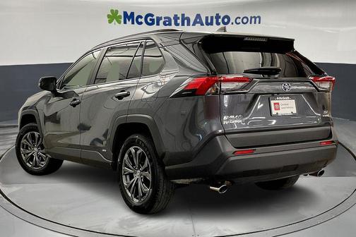2023 Toyota RAV4 Hybrid XLE Premium