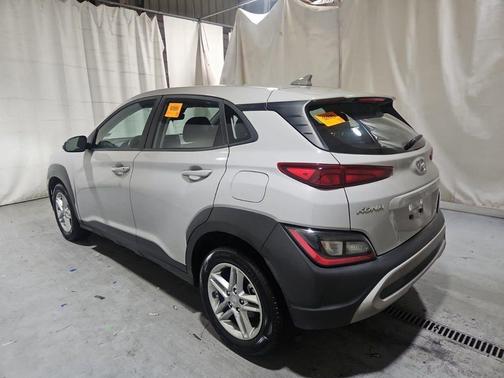 2023 Hyundai KONA SE