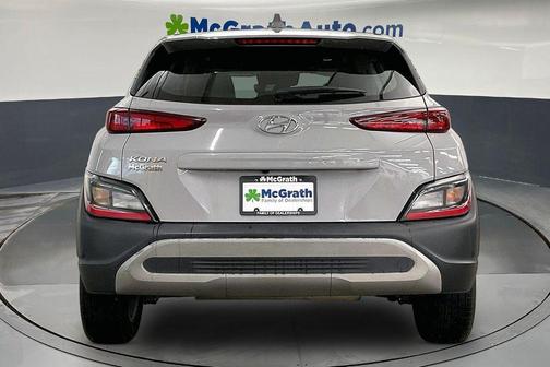 Cyber Silver 2023 Hyundai KONA SE