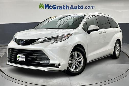 2022 Toyota Sienna Limited 7-Passenger