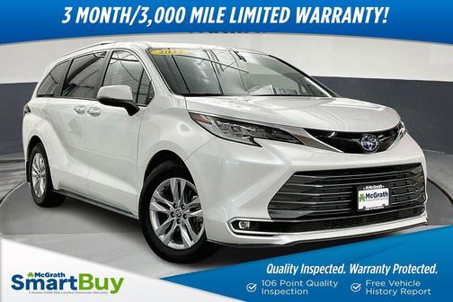 2022 Toyota Sienna Limited 7-Passenger