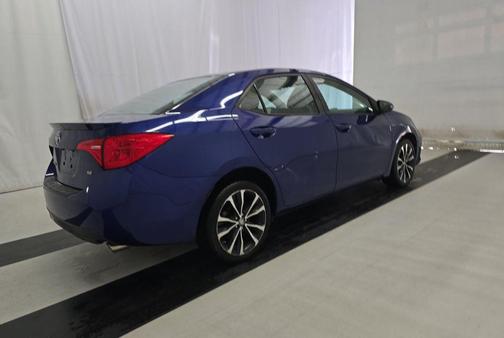Blue 2018 Toyota Corolla SE